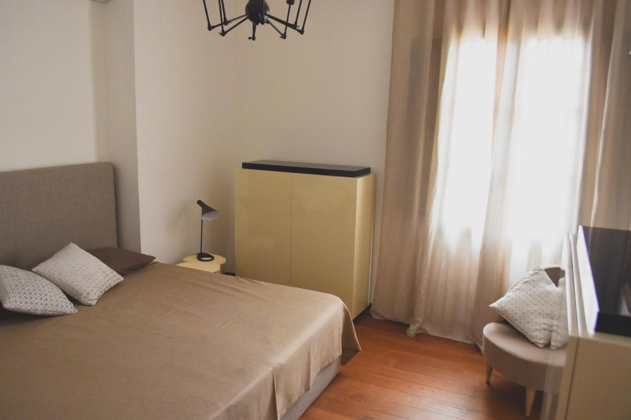 Del Giglio'S Luxury Apartment In Piazza Della Signoria Florence Luaran gambar